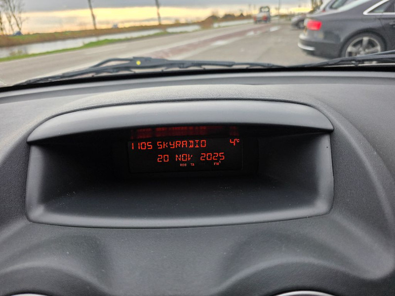 Camion Citroën C3: photos 20 Camion Citroën C3: photos 20