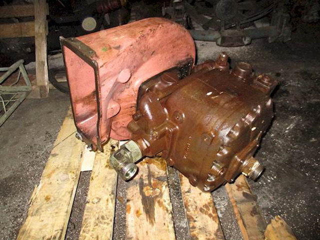 Linde ONBEKEND - Pompe hydraulique pour Camion: photos 1 Linde ONBEKEND - Pompe hydraulique pour Camion: photos 1