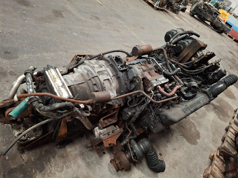 Mercedes-Benz OM457hLA - Moteur: photos 4 Mercedes-Benz OM457hLA - Moteur: photos 4