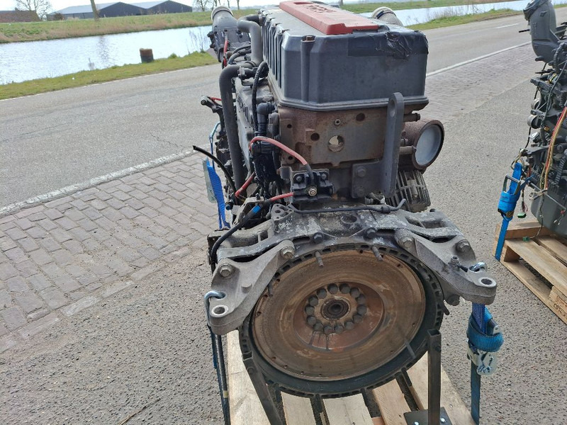 Renault DXI12 480 EC01 - Moteur: photos 4 Renault DXI12 480 EC01 - Moteur: photos 4