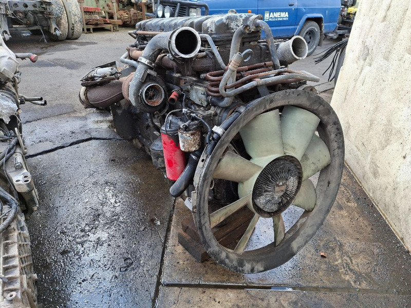 Scania DC1101 - 340HP (114) - Moteur: photos 4 Scania DC1101 - 340HP (114) - Moteur: photos 4