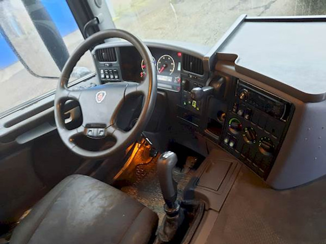 Scania P 270 DB4X2MNB - Camion frigorifique: photos 5 Scania P 270 DB4X2MNB - Camion frigorifique: photos 5