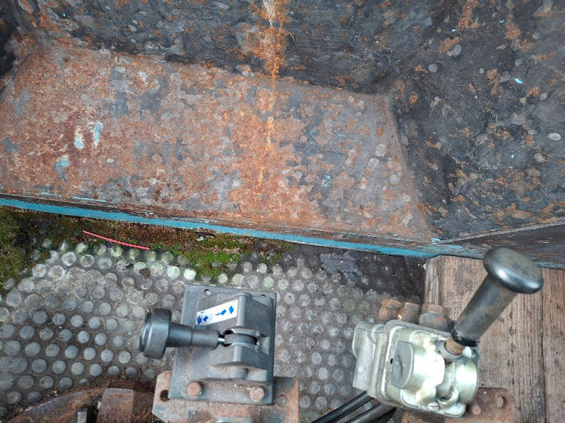 Ferrari TT2516 - Tracteur routier: photos 4 Ferrari TT2516 - Tracteur routier: photos 4