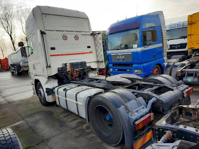 Scania R 124 LA 440 - Tracteur routier: photos 4 Scania R 124 LA 440 - Tracteur routier: photos 4