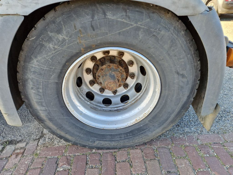 Tracteur routier Scania R 420 LA4X2MNB: photos 10 Tracteur routier Scania R 420 LA4X2MNB: photos 10