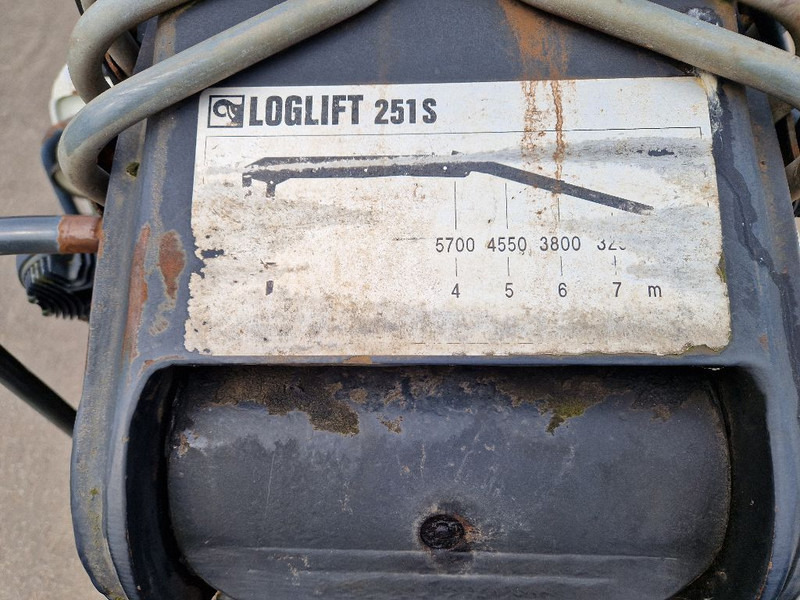 Tracteur routier Volvo NH12.460: photos 10 Tracteur routier Volvo NH12.460: photos 10