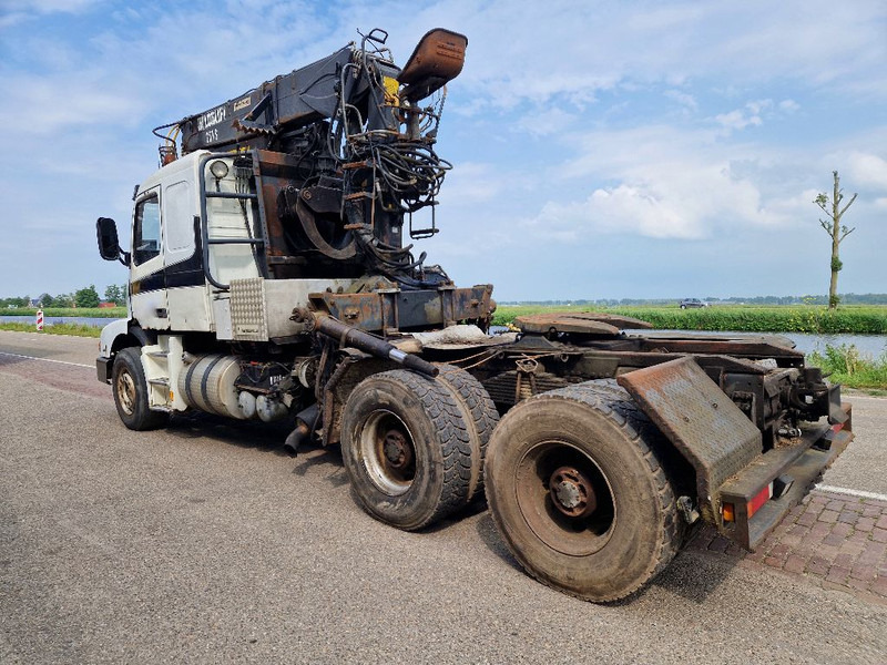 Tracteur routier Volvo NH12.460: photos 6 Tracteur routier Volvo NH12.460: photos 6