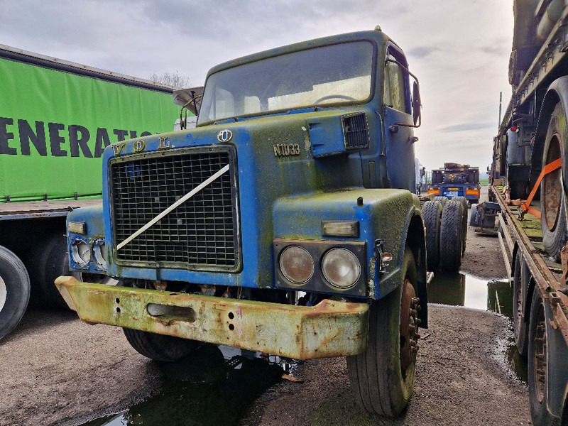 Volvo N1033 6X4 - Châssis cabine: photos 1 Volvo N1033 6X4 - Châssis cabine: photos 1