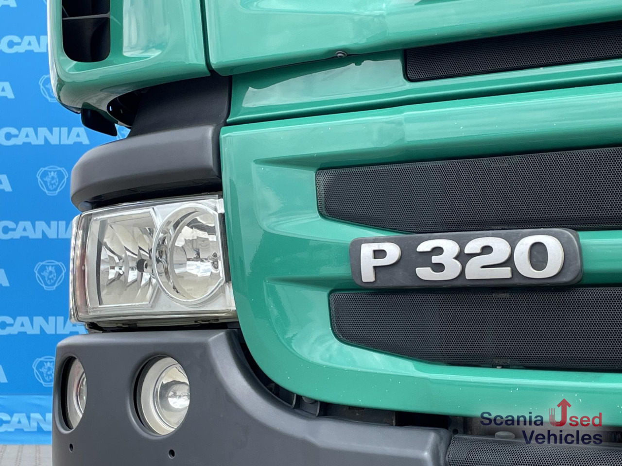 SCANIA P 320 DB6x2*4MNB RETARDER FULL AIR 8T TAIL LIFT 2T - Camion fourgon: photos 3 SCANIA P 320 DB6x2*4MNB RETARDER FULL AIR 8T TAIL LIFT 2T - Camion fourgon: photos 3