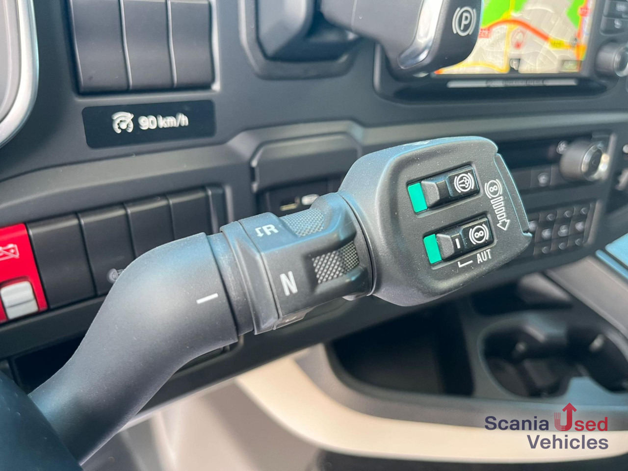 SCANIA R 410 A4x2NA RETARDER LED NAVI - Tracteur routier: photos 5 SCANIA R 410 A4x2NA RETARDER LED NAVI - Tracteur routier: photos 5