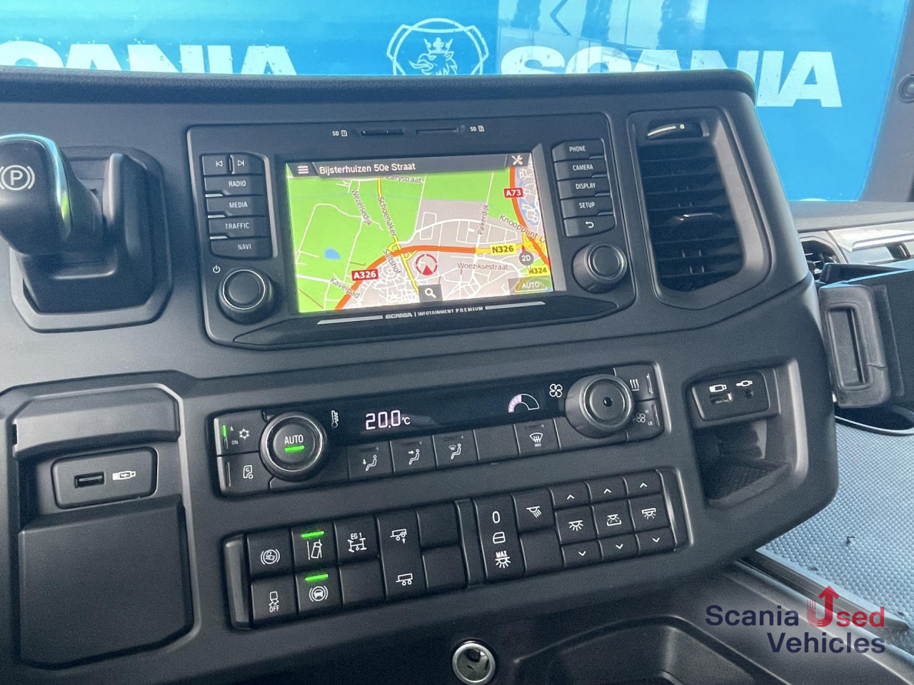 SCANIA R 450 A4x2NA RETARDER LED NAVI PARK AIRCO PTO - Tracteur routier: photos 5 SCANIA R 450 A4x2NA RETARDER LED NAVI PARK AIRCO PTO - Tracteur routier: photos 5