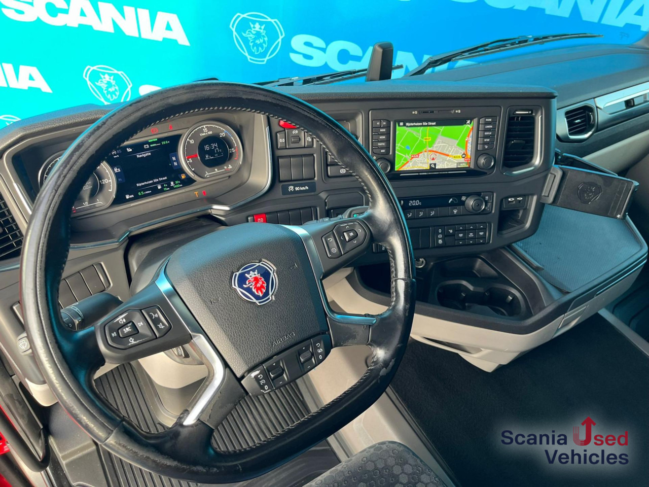 SCANIA R 450 A4x2NA RETARDER LED NAVI PTO - Tracteur routier: photos 4 SCANIA R 450 A4x2NA RETARDER LED NAVI PTO - Tracteur routier: photos 4