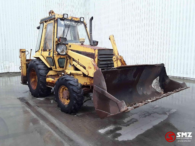Caterpillar 428 - Tractopelle: photos 1 Caterpillar 428 - Tractopelle: photos 1
