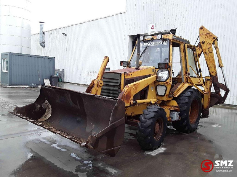 Caterpillar 428 - Tractopelle: photos 3 Caterpillar 428 - Tractopelle: photos 3