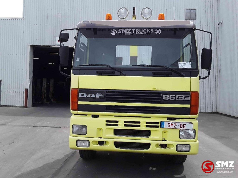 DAF 85 CF manual engine TOP - Camion porte-conteneur/ Caisse mobile: photos 2 DAF 85 CF manual engine TOP - Camion porte-conteneur/ Caisse mobile: photos 2
