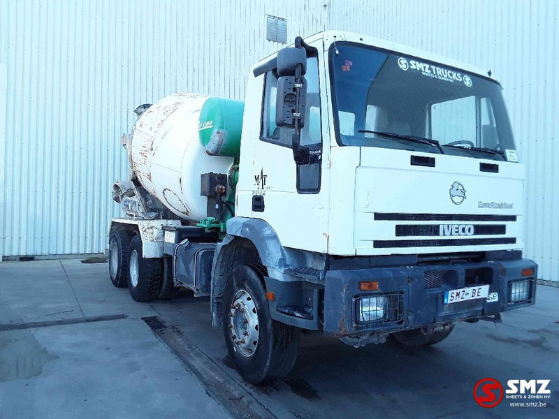 Iveco Eurotrakker 260 E 34 manual pump - Camion malaxeur: photos 1 Iveco Eurotrakker 260 E 34 manual pump - Camion malaxeur: photos 1