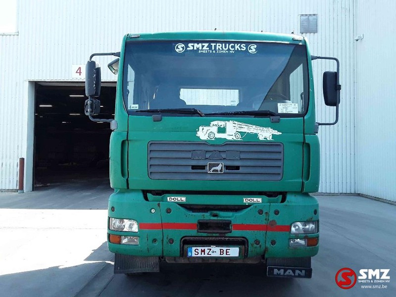 MAN TGA 460 6x4 manual/pump-gear - Châssis cabine: photos 2 MAN TGA 460 6x4 manual/pump-gear - Châssis cabine: photos 2