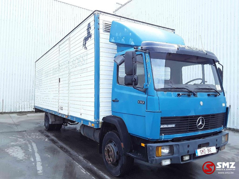 Mercedes-Benz 1317 - Camion bétaillère: photos 1 Mercedes-Benz 1317 - Camion bétaillère: photos 1