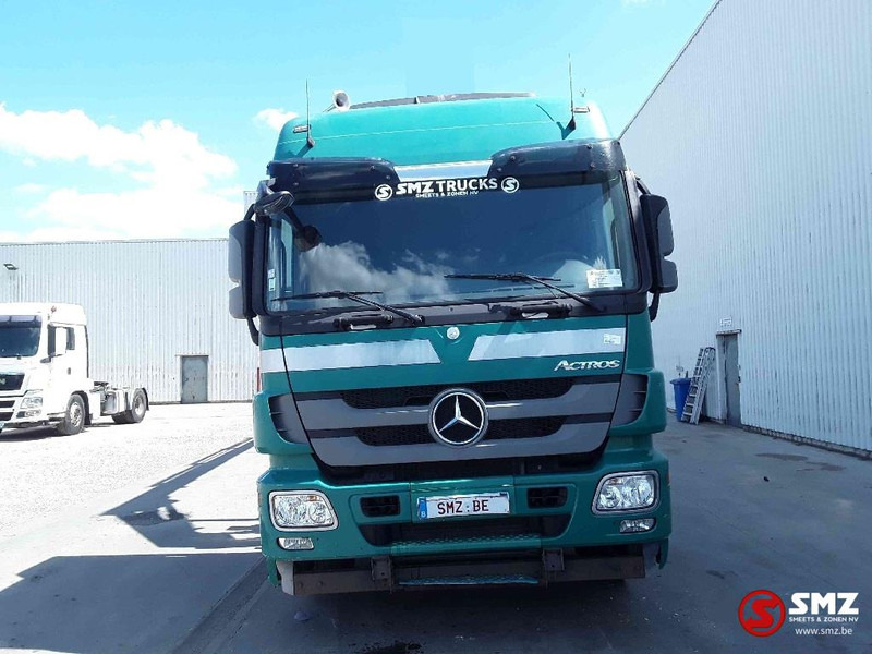 Mercedes-Benz Actros 1841 - Camion plateau, Camion grue: photos 2 Mercedes-Benz Actros 1841 - Camion plateau, Camion grue: photos 2