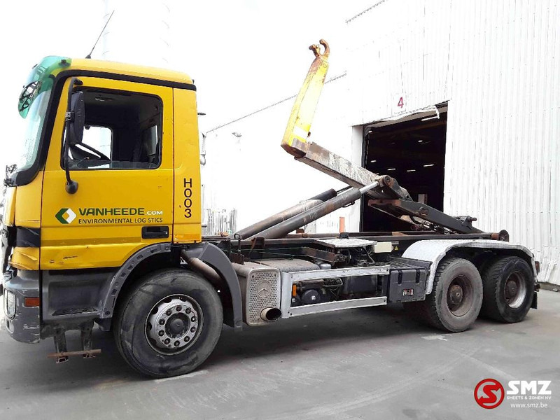 Mercedes-Benz Actros 2636 6x4 lames steel 3x - Camion porte-conteneur/ Caisse mobile: photos 5 Mercedes-Benz Actros 2636 6x4 lames steel 3x - Camion porte-conteneur/ Caisse mobile: photos 5