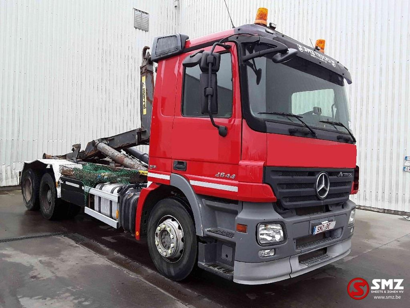 Mercedes-Benz Actros 2644 6x4 lames zps - Camion porte-conteneur/ Caisse mobile: photos 1 Mercedes-Benz Actros 2644 6x4 lames zps - Camion porte-conteneur/ Caisse mobile: photos 1