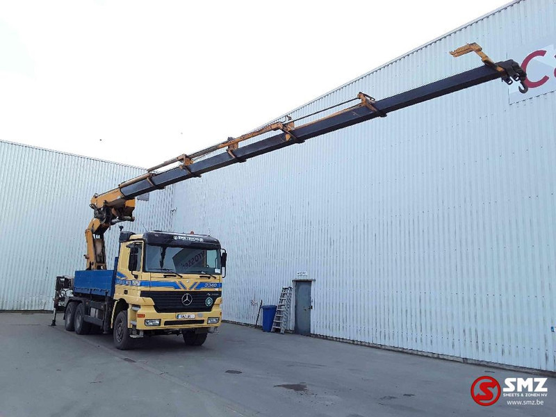 Mercedes-Benz Actros 3340 6x6 Effer 680 6s ext/remote 338'km - Camion plateau, Camion grue: photos 1 Mercedes-Benz Actros 3340 6x6 Effer 680 6s ext/remote 338'km - Camion plateau, Camion grue: photos 1