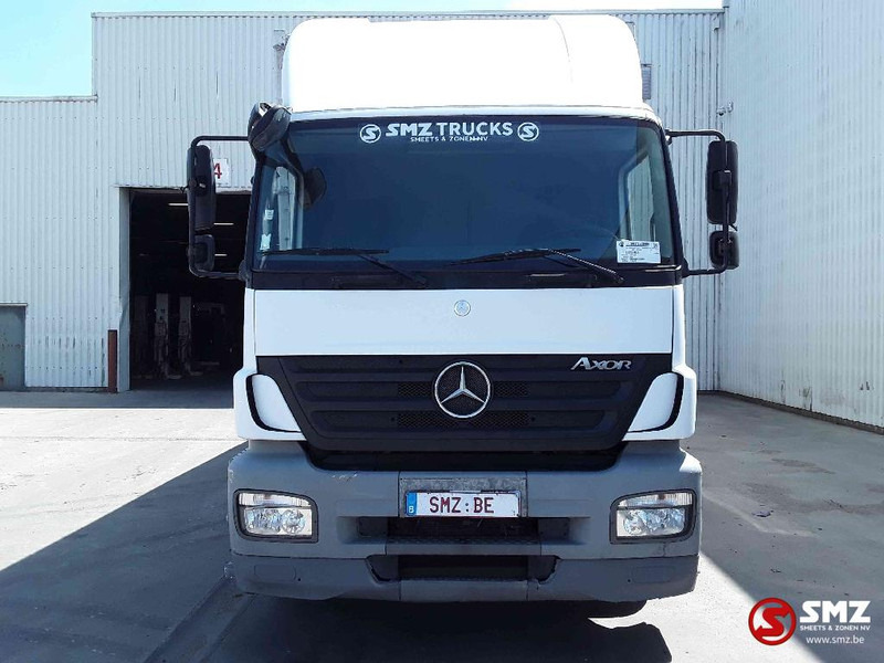 Mercedes-Benz Axor 2533 6x2 manual airco - Camion fourgon: photos 2 Mercedes-Benz Axor 2533 6x2 manual airco - Camion fourgon: photos 2