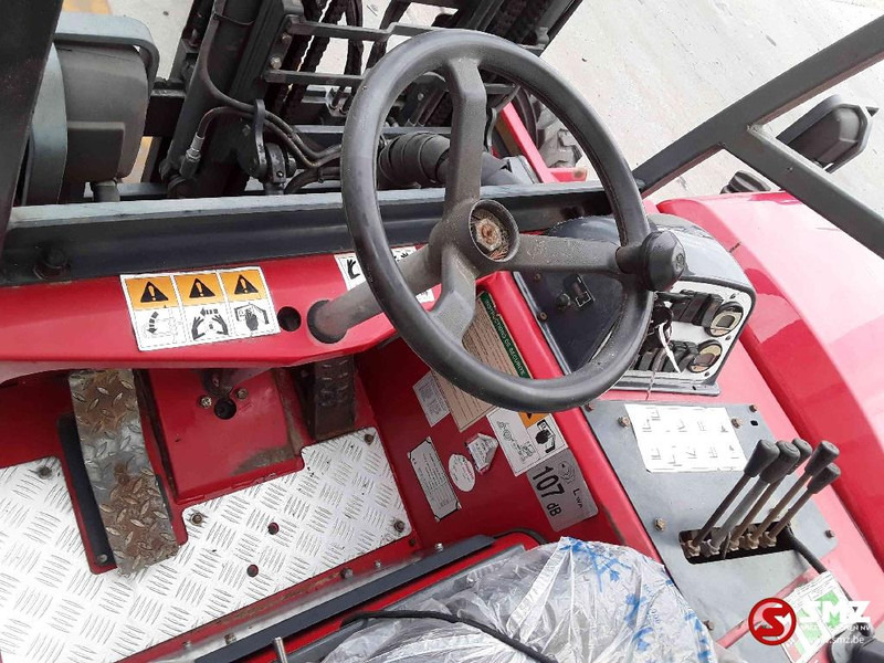 Chariot élévateur Moffett M5 25.3: photos 8