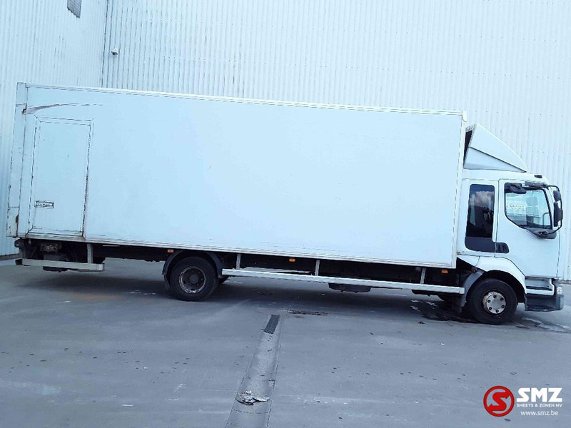 Renault Midlum 220 - Camion fourgon: photos 4 Renault Midlum 220 - Camion fourgon: photos 4