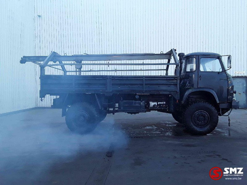 Renault TRM 4000 - Camion plateau: photos 4 Renault TRM 4000 - Camion plateau: photos 4