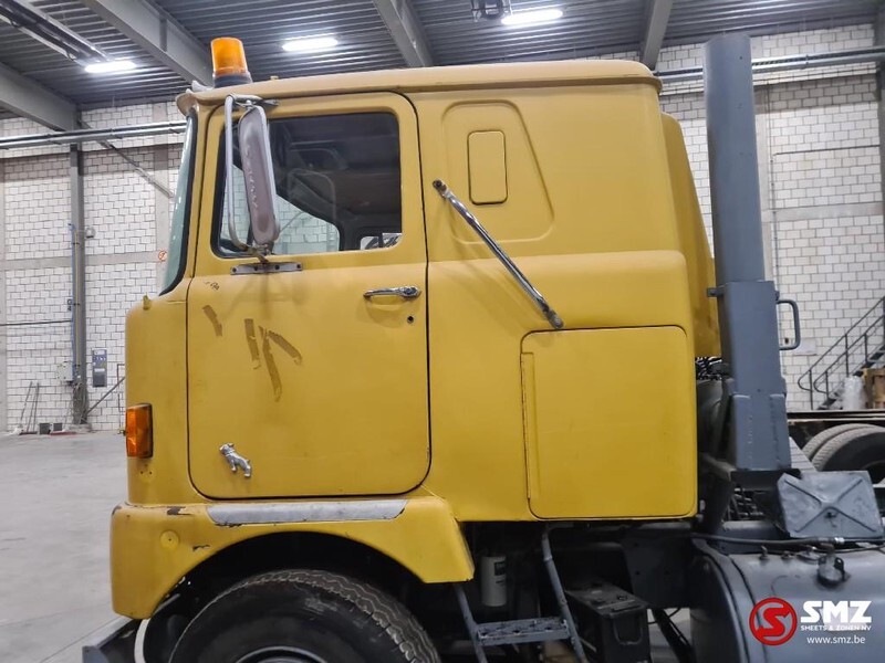 Tracteur routier MACK F 700 francais/french: photos 6