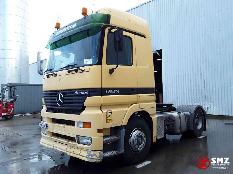 Mercedes-Benz Actros 1843 megaspace 387"km retarder TOPtres - Tracteur routier: photos 3 Mercedes-Benz Actros 1843 megaspace 387"km retarder TOPtres - Tracteur routier: photos 3