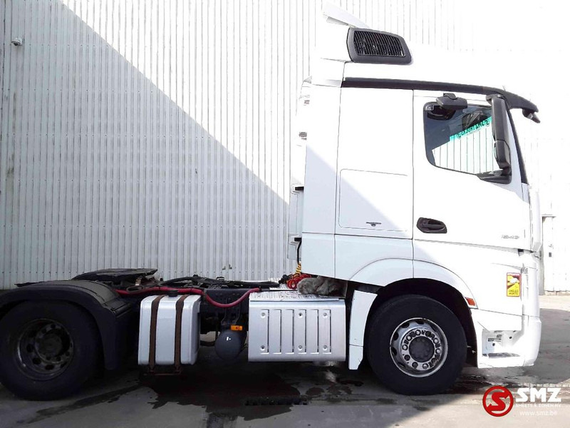 Mercedes-Benz Actros 1844 retarder hydraulic 13 liter motor - Tracteur routier: photos 4 Mercedes-Benz Actros 1844 retarder hydraulic 13 liter motor - Tracteur routier: photos 4