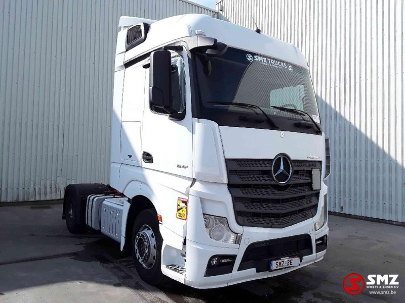 Mercedes-Benz Actros 1844 retarder hydraulic 13 liter motor - Tracteur routier: photos 1 Mercedes-Benz Actros 1844 retarder hydraulic 13 liter motor - Tracteur routier: photos 1