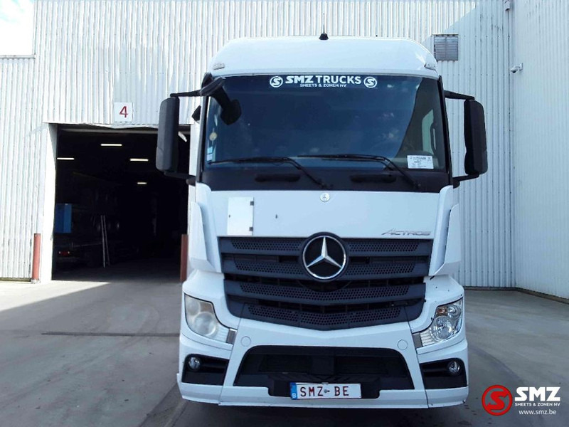 Mercedes-Benz Actros 1845 Streamspace 2 tanks 10/2013 - Tracteur routier: photos 2 Mercedes-Benz Actros 1845 Streamspace 2 tanks 10/2013 - Tracteur routier: photos 2