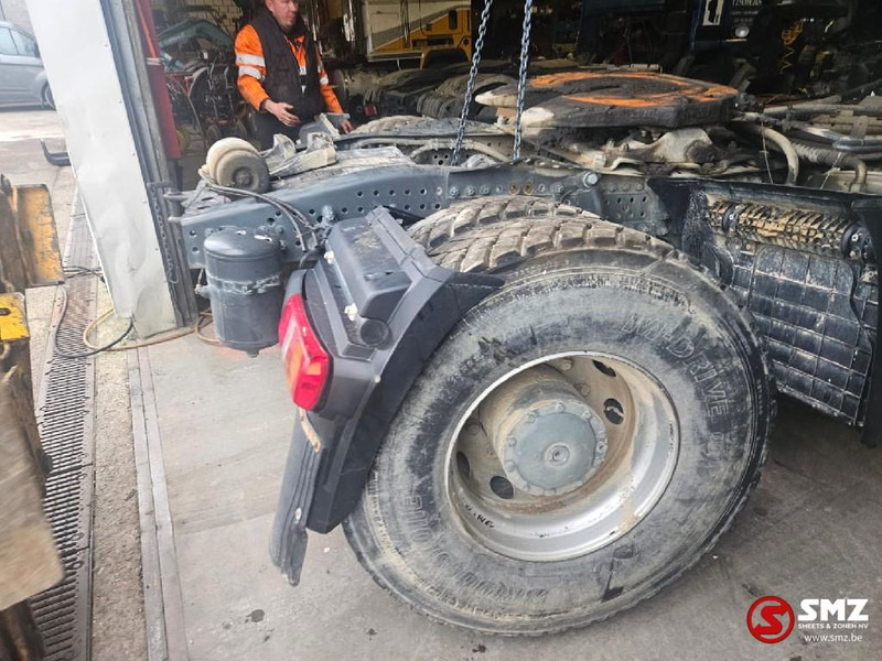 Tracteur routier Mercedes-Benz Arocs 2048 ACCIDENT retarder mirrorcam: photos 9 Tracteur routier Mercedes-Benz Arocs 2048 ACCIDENT retarder mirrorcam: photos 9