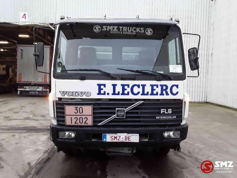 Volvo FL6 9500L - Camion citerne: photos 2 Volvo FL6 9500L - Camion citerne: photos 2