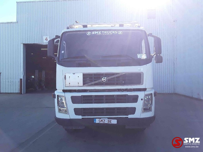 Volvo FM 400 lames steel manual - Camion plateau: photos 2 Volvo FM 400 lames steel manual - Camion plateau: photos 2