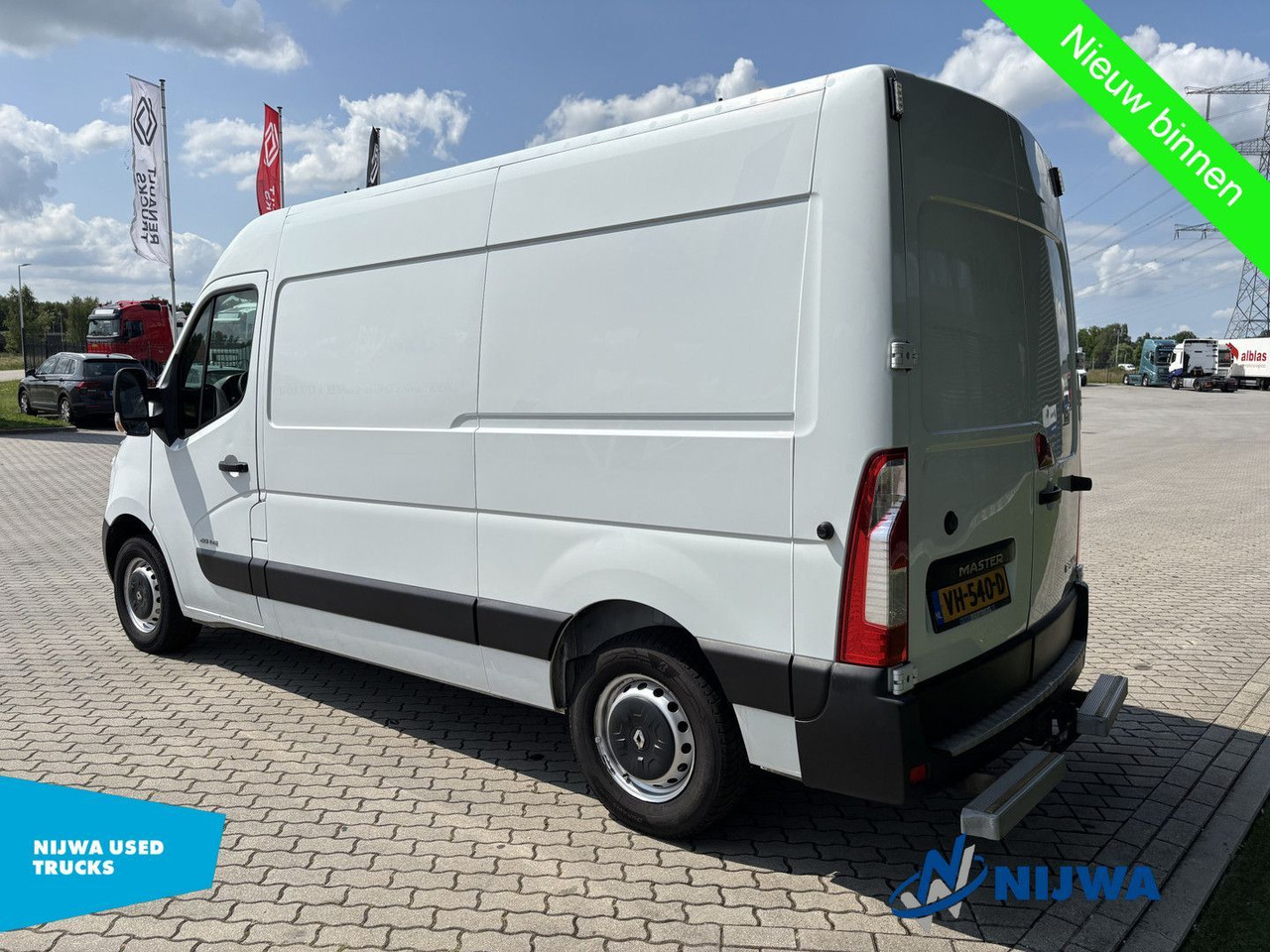 Renault Master T35 125 L2H2 Opstap + Airco Kasten - Fourgon utilitaire: photos 4 Renault Master T35 125 L2H2 Opstap + Airco Kasten - Fourgon utilitaire: photos 4