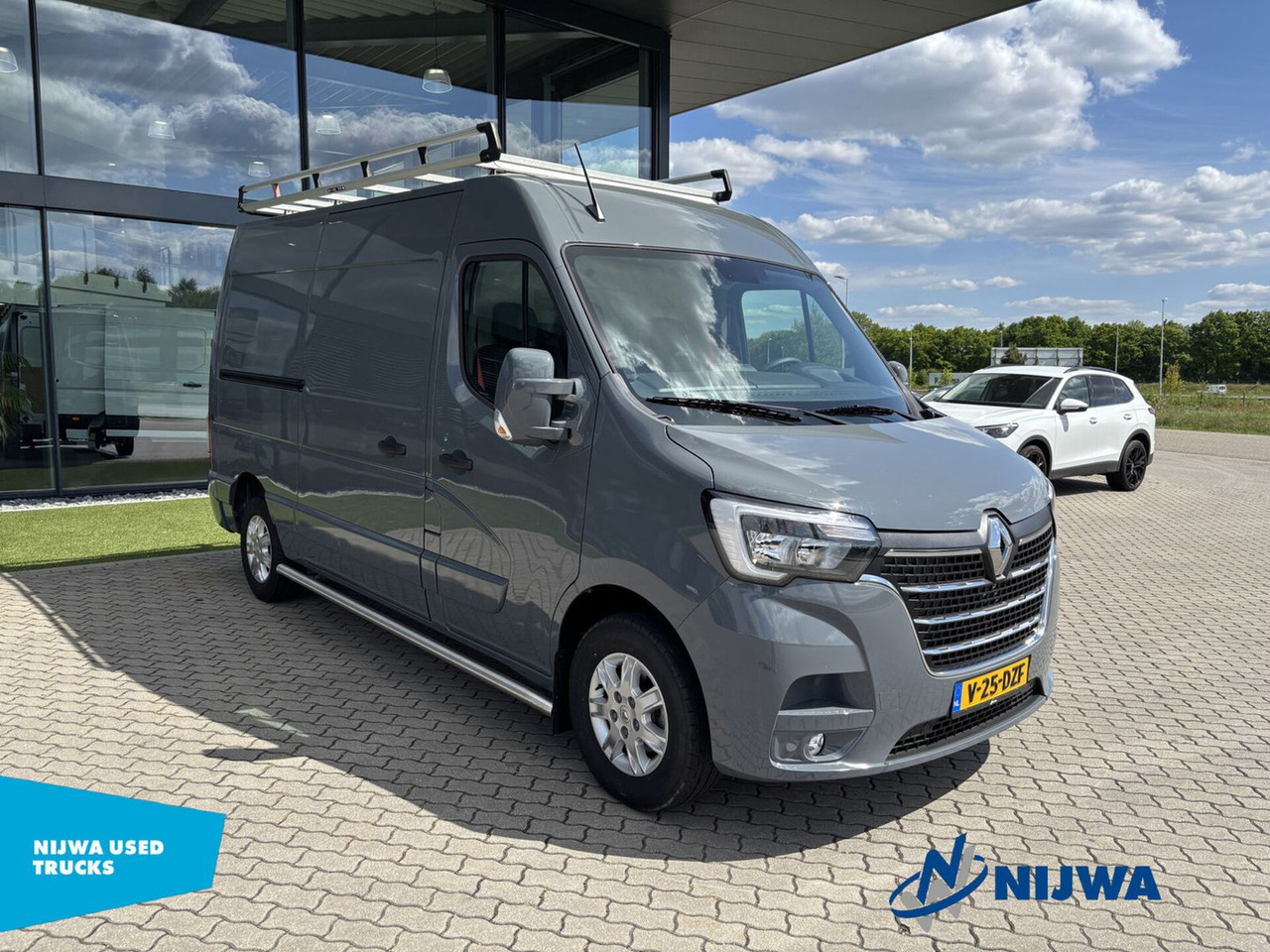 Renault Master T35 150 L2H2 Imperial + Trekhaak Kasten - Fourgon utilitaire: photos 2 Renault Master T35 150 L2H2 Imperial + Trekhaak Kasten - Fourgon utilitaire: photos 2