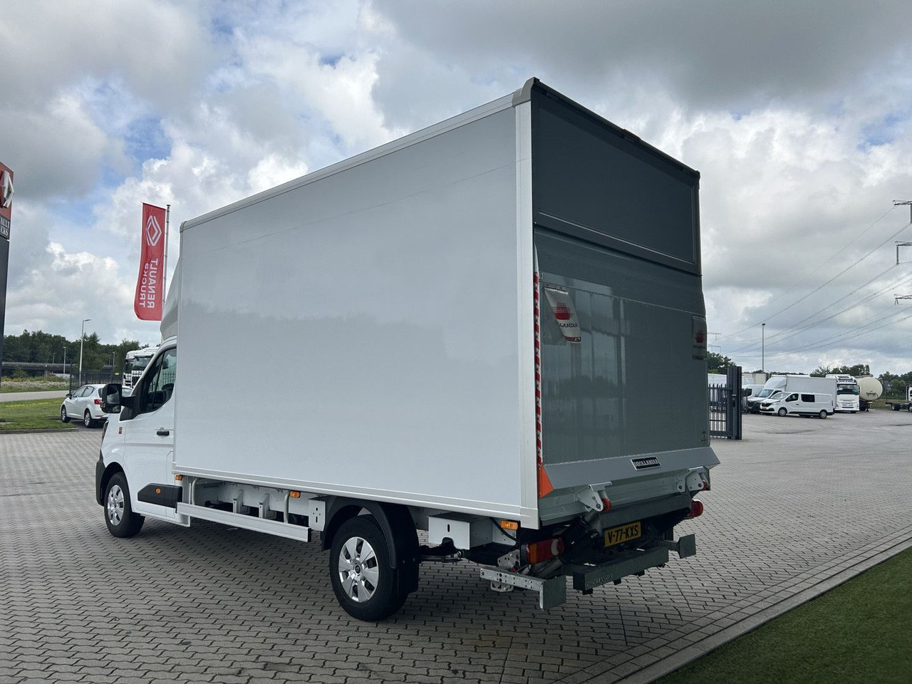 Renault Master T35 150 Laadklep + Achteruitrijcamera - Fourgon utilitaire: photos 4 Renault Master T35 150 Laadklep + Achteruitrijcamera - Fourgon utilitaire: photos 4
