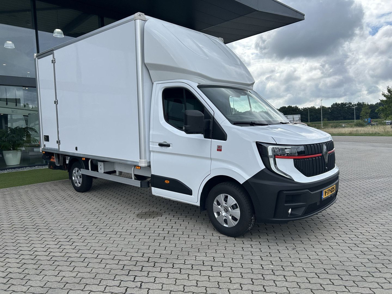 Renault Master T35 150 Laadklep + Achteruitrijcamera - Fourgon utilitaire: photos 2 Renault Master T35 150 Laadklep + Achteruitrijcamera - Fourgon utilitaire: photos 2