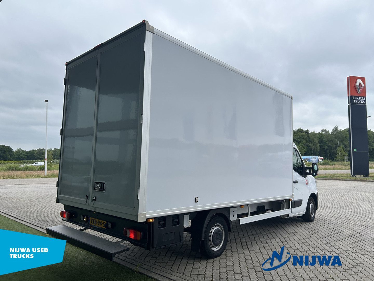 Renault Master T35 165 Navigatie + Achteruitrijcamera - Châssis cabine: photos 3 Renault Master T35 165 Navigatie + Achteruitrijcamera - Châssis cabine: photos 3