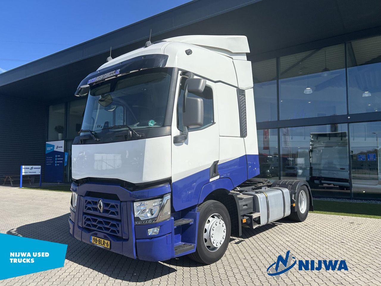 Renault T 460 4x2 Standkachel + Koelkast - Tracteur routier: photos 1 Renault T 460 4x2 Standkachel + Koelkast - Tracteur routier: photos 1