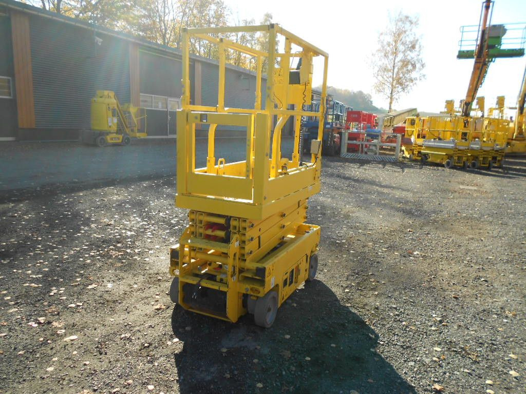 Crédit-bail  Genie GS 1330, Leichtscherenarbeitsbühne Genie 5,9 m Genie GS 1330, Leichtscherenarbeitsbühne Genie 5,9 m: photos 17