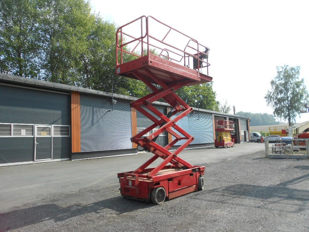 Haulotte Haulotte Compact 8W, AH 8 m - Nacelle ciseaux: photos 2 Haulotte Haulotte Compact 8W, AH 8 m - Nacelle ciseaux: photos 2