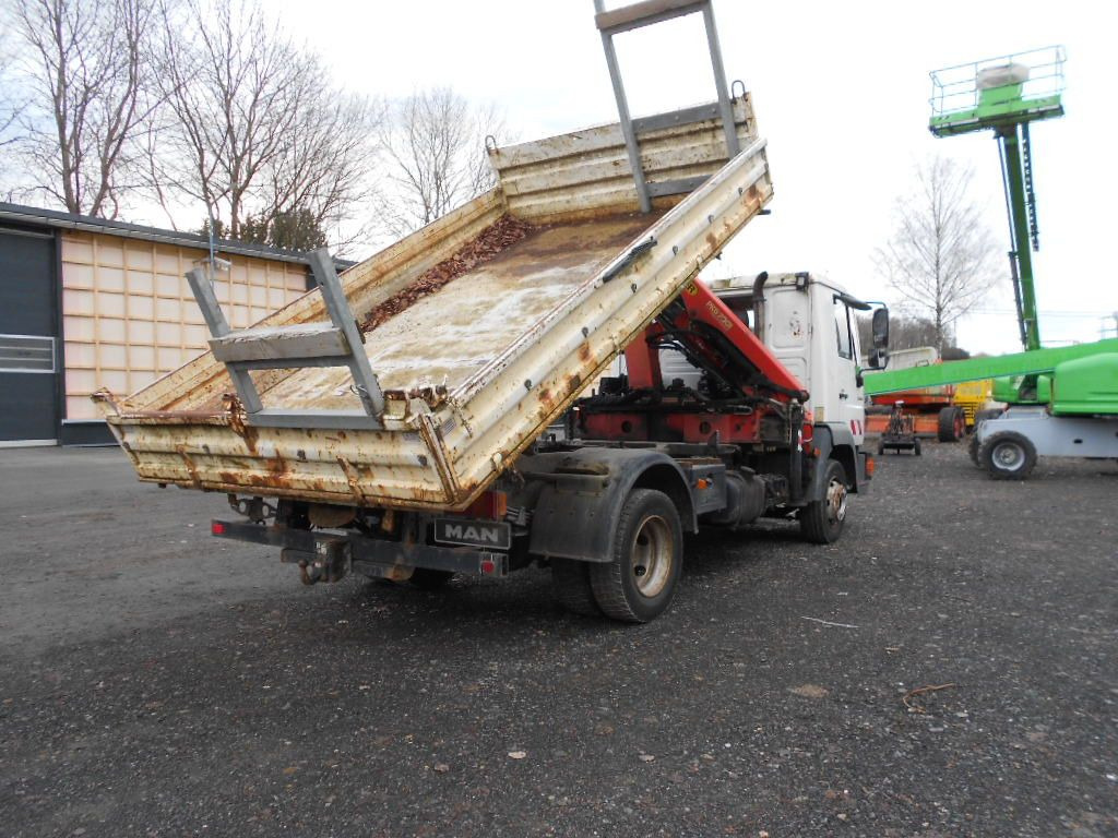 MAN MAN LE8.150 mit Palfinger PKG7001 - Camion benne, Camion grue: photos 4 MAN MAN LE8.150 mit Palfinger PKG7001 - Camion benne, Camion grue: photos 4