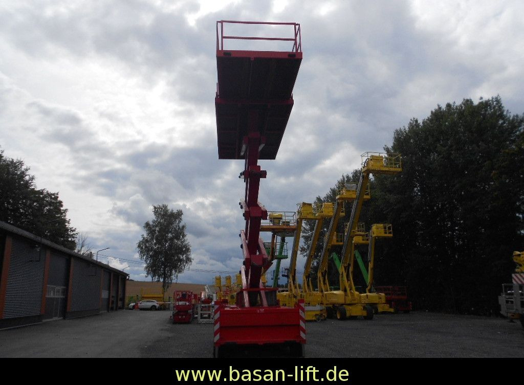 Scherenarbeitsbühne Liftlux SL205-25D4WD, AH 22 Scherenarbeitsbühne Liftlux SL205-25D4WD, AH 22 - Nacelle ciseaux: photos 3 Scherenarbeitsbühne Liftlux SL205-25D4WD, AH 22 Scherenarbeitsbühne Liftlux SL205-25D4WD, AH 22 - Nacelle ciseaux: photos 3