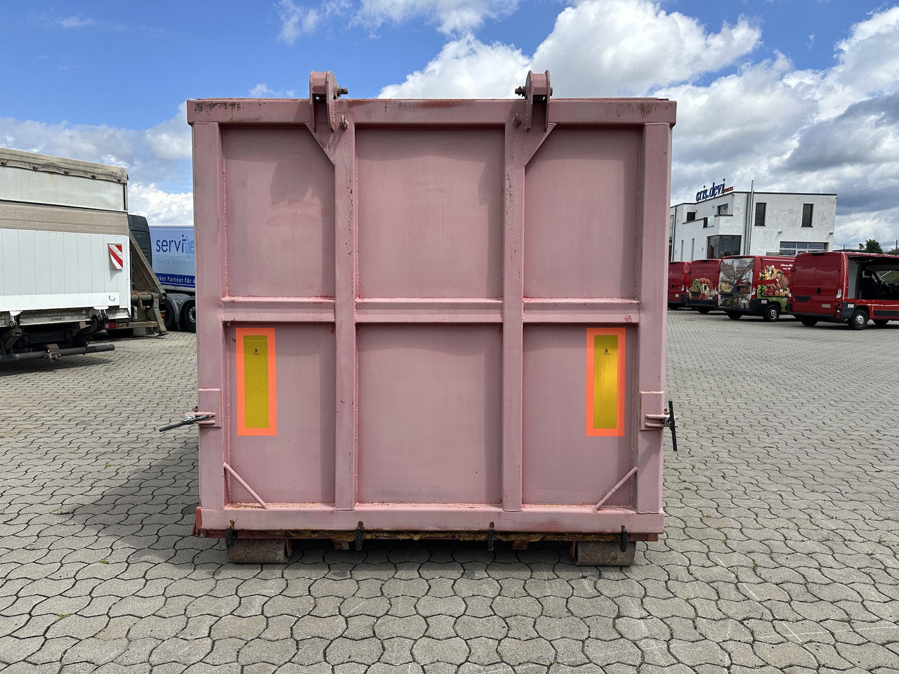 Mercedes-Benz Wassercontainer Mulde 30 cbm Silo für Abrollkipper - Camion: photos 4 Mercedes-Benz Wassercontainer Mulde 30 cbm Silo für Abrollkipper - Camion: photos 4