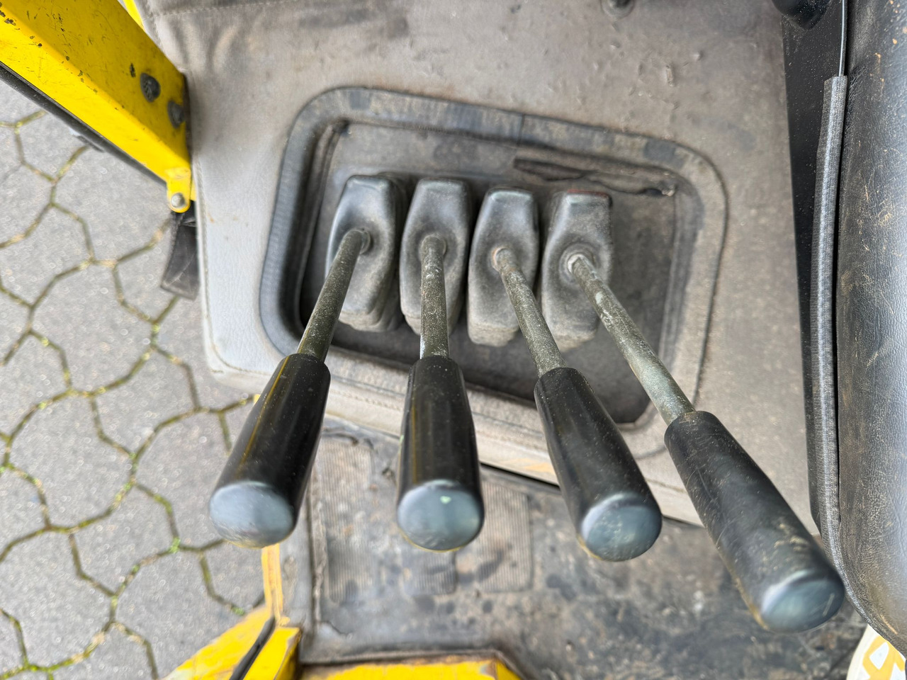 Manitou MSI 30 D - Chariot élévateur: photos 3 Manitou MSI 30 D - Chariot élévateur: photos 3